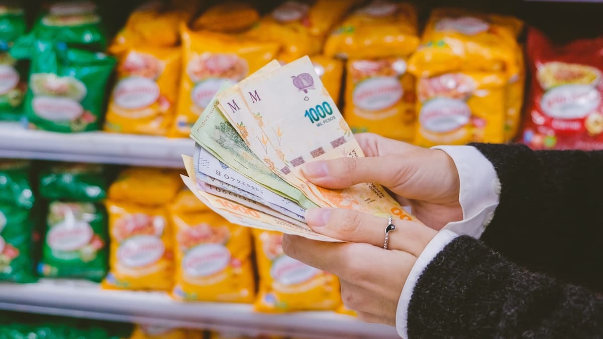 Agosto cerraría con la inflación más baja del año, pero la mesa sigue sin levantar el pie