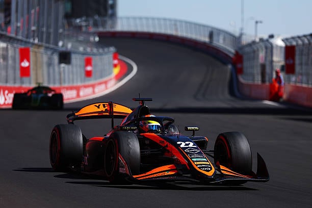 Varrone, Madring y una serie de golpes que dejaron al argentino en el puesto 15 de la Feature Race