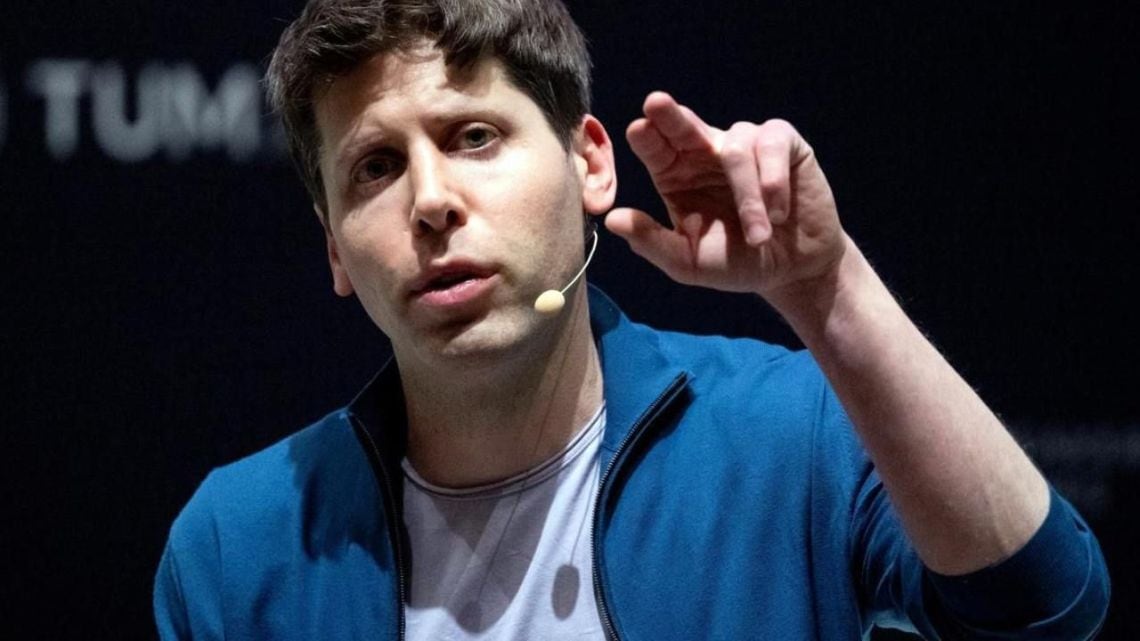 Sam Altman advierte que la humanidad puede quedar afuera del timón de la inteligencia artificial