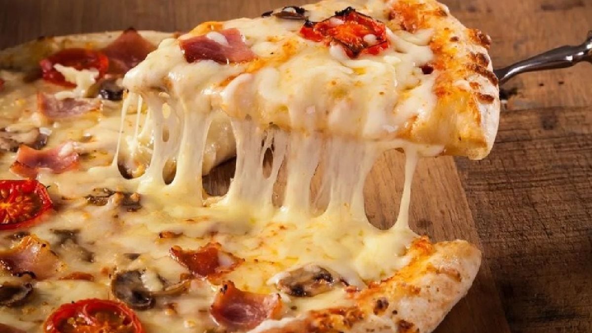 La noche en que la pizza y la empanada tientan la mesa neuquina