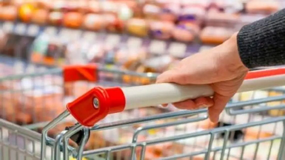 Mayoristas treparon 2,1% en agosto y se ubicaron por encima del IPC