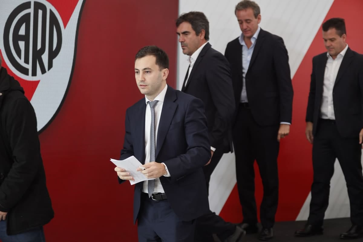 River se sacó la billetera y se trajo a Almada: el mercado de pases que dejó al Millonario con el bolsillo flaco