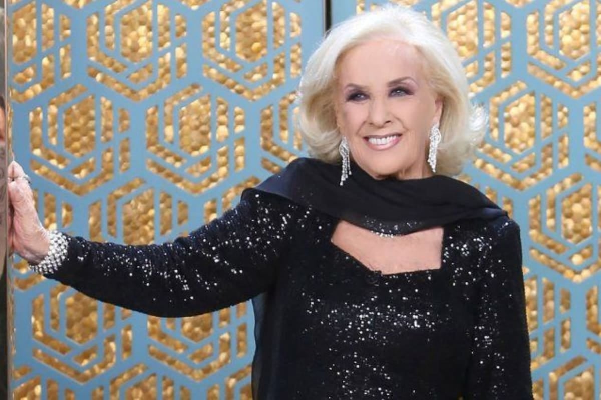 Mirtha volvió al sanatorio: la mesaza que no enciende la pantalla y el reloj que corre