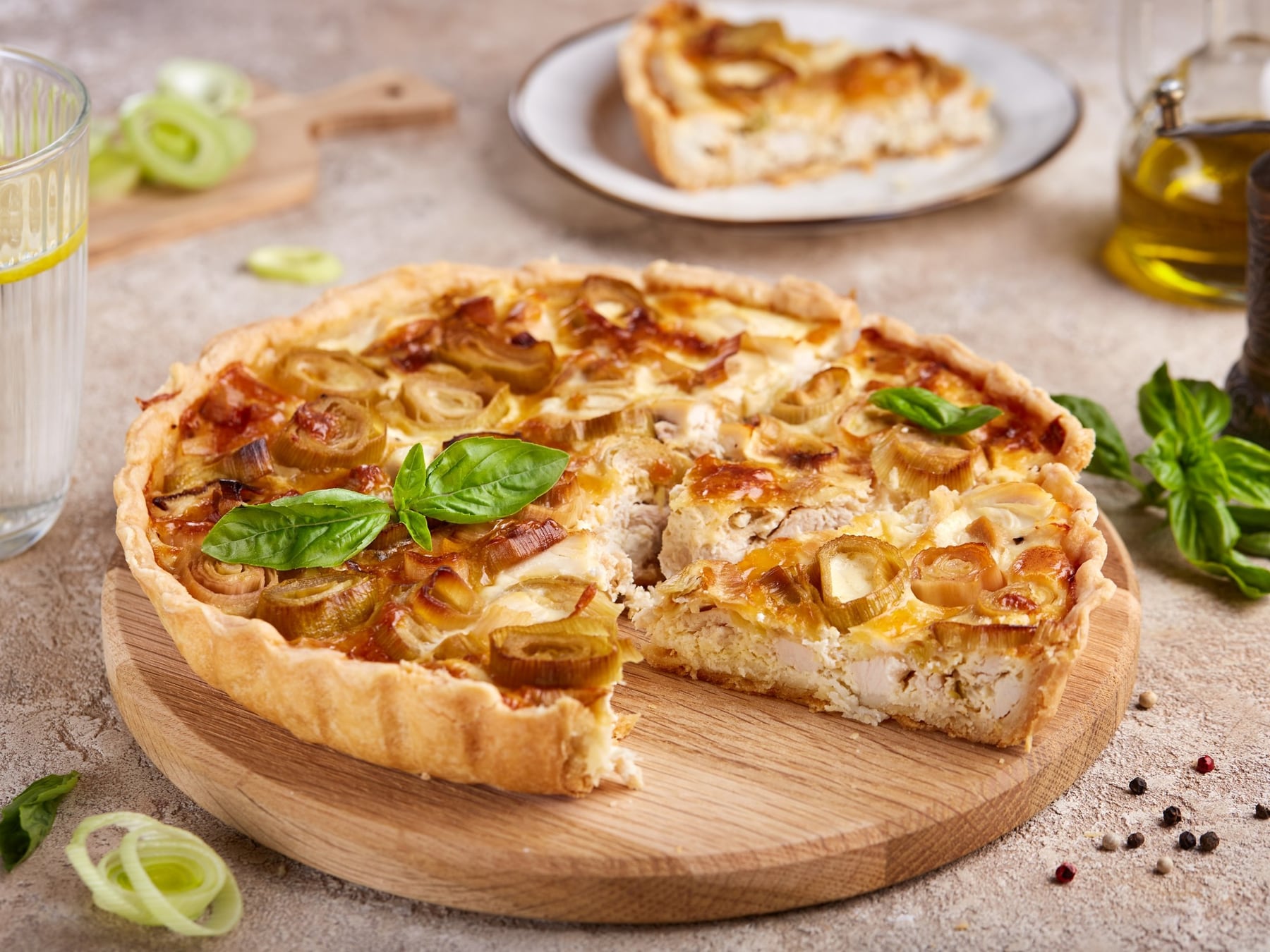 Reinventar el pollo que sobró: claves para una tarta casera con lo que ya hay en la heladera