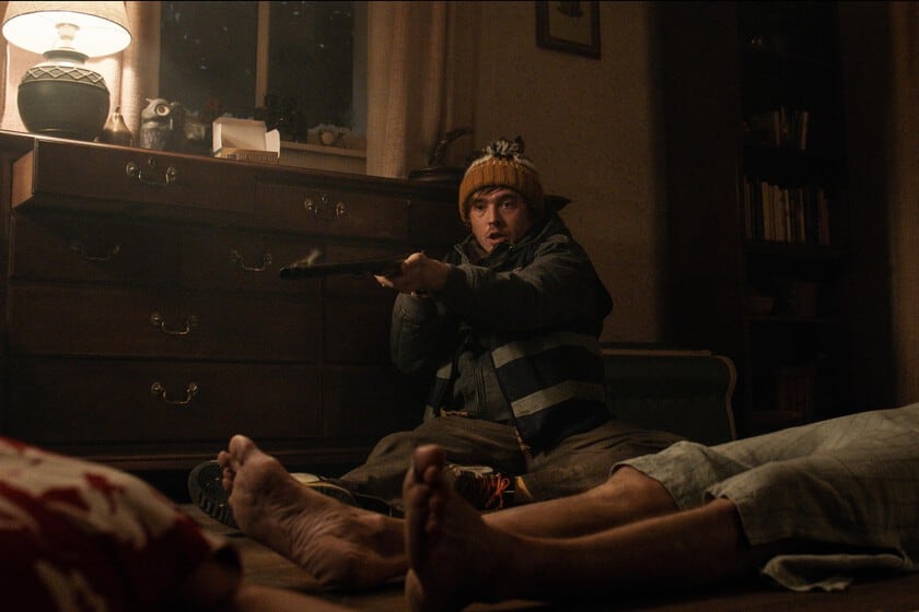 Bryan, la linterna y un granero lleno de monstruos: Resident Evil vuelve al cine con una historia que se anima a empezar de cero
