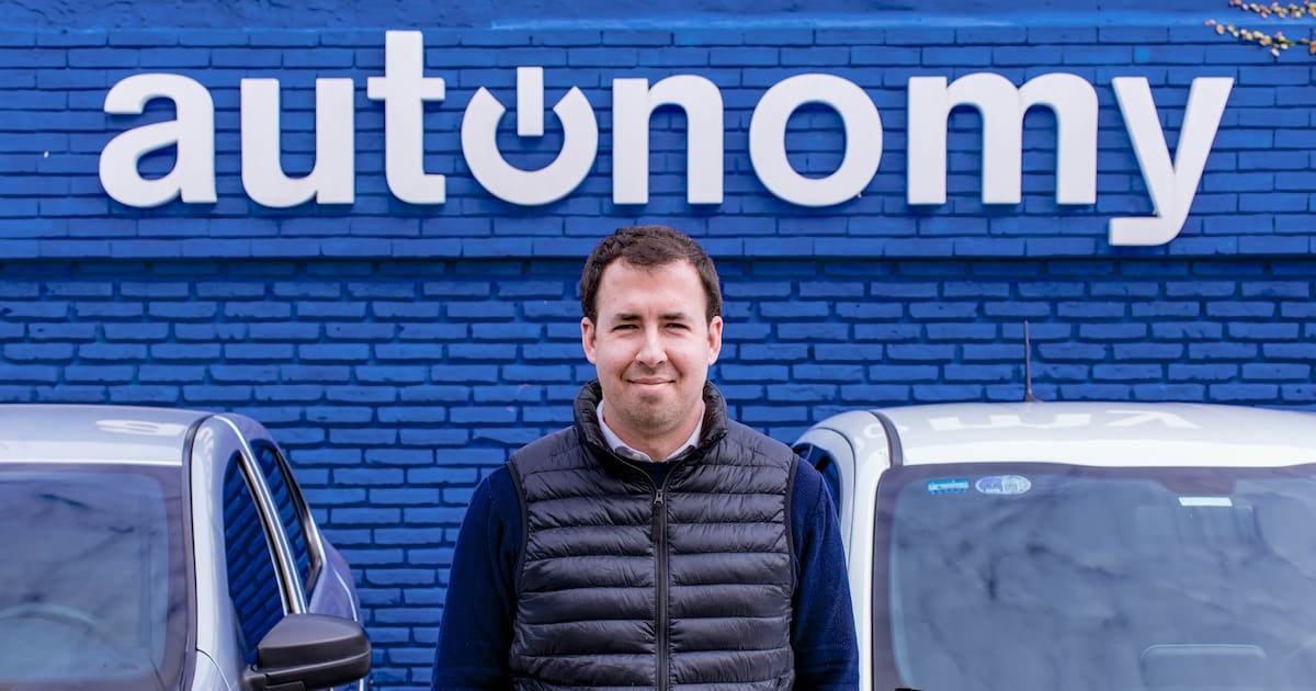 Autonomy pisa el acelerador: 1.500 autos en la calle y 15.000 choferes esperando turno para subirse
