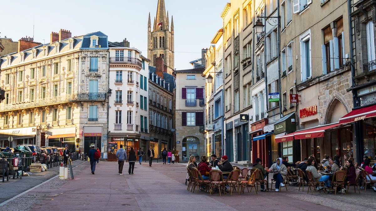 Limoges, la ciudad francesa donde el esmalte y la porcelana se viven como una herencia de mil años