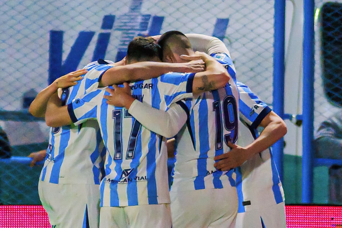 Racing ganó en Río Cuarto, pero el termómetro sigue marcando bajo cero