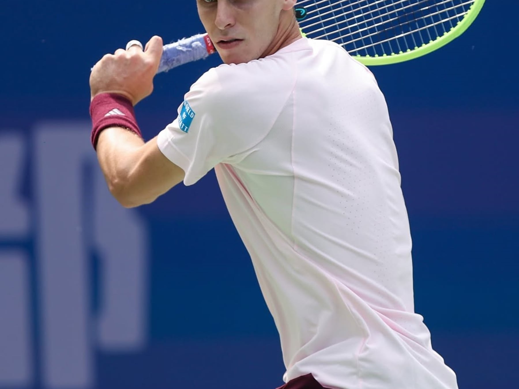 Cerúndolo se ganó el derecho a cruzarse con Alcaraz en Shanghai y va por la revancha