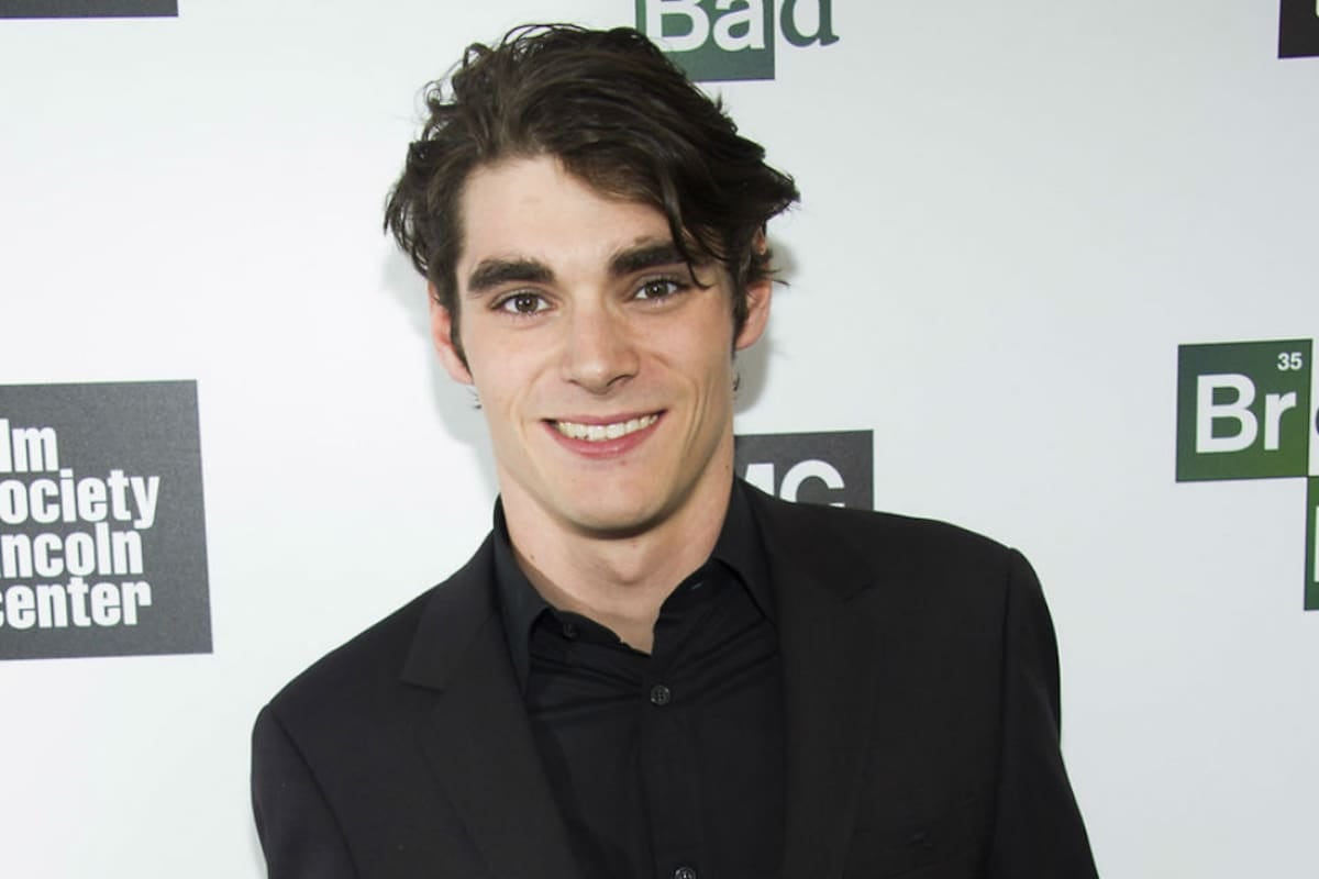 Se fue RJ Mitte, el muchacho de Breaking Bad que le puso cuerpo y voz a la inclusión