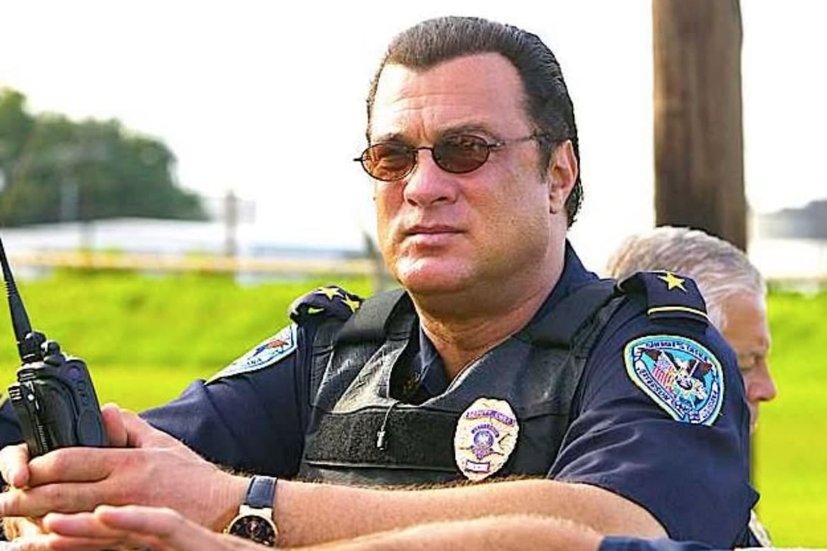 Steven Seagal se calzó el chaleco: de estrella de acción a custodio de la frontera texana