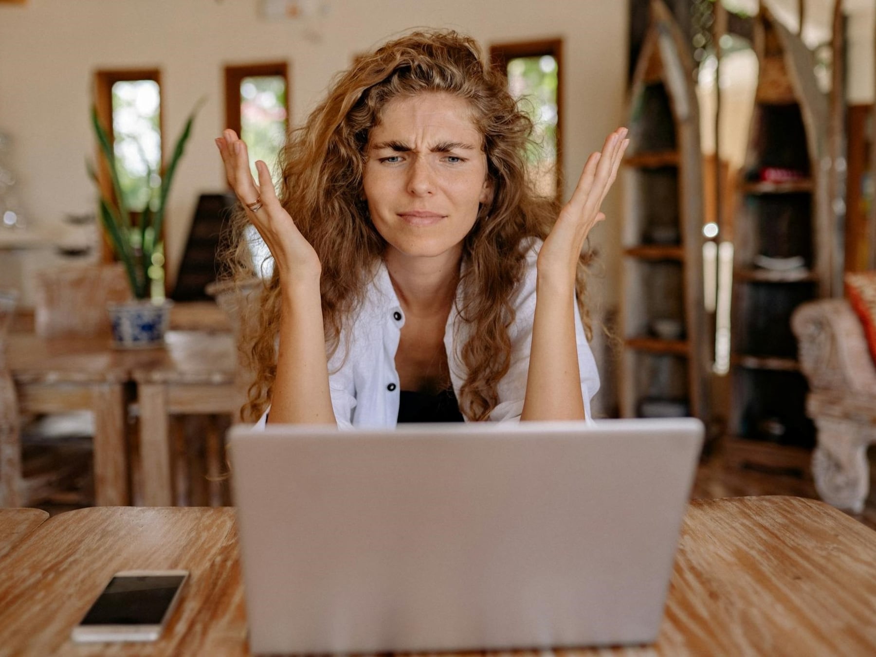 Cortisol, la hormona que las redes convirtieron en villano y la ciencia se encarga de aclarar