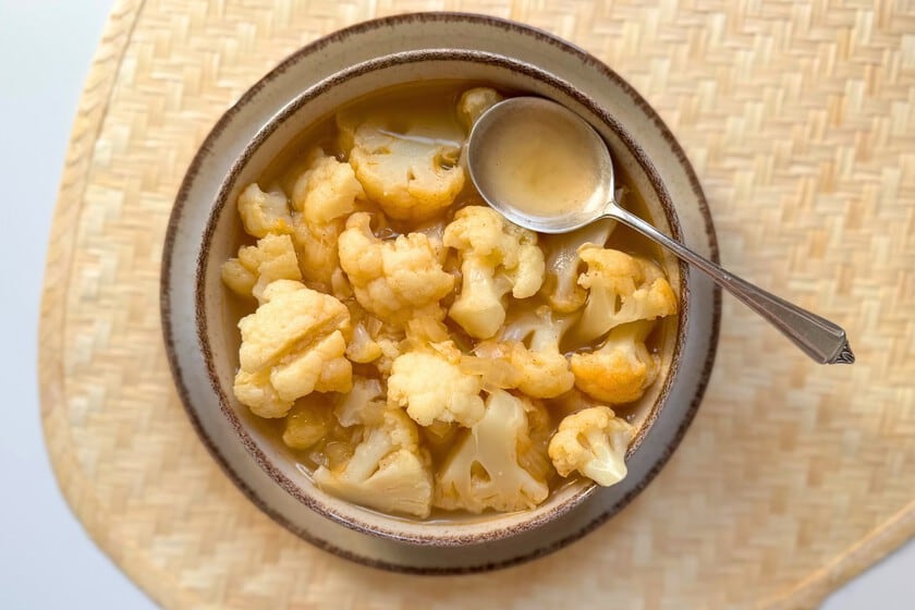 Sopa de coliflor con todo el cuerpo: la versión en trozos que se come con cuchara grande