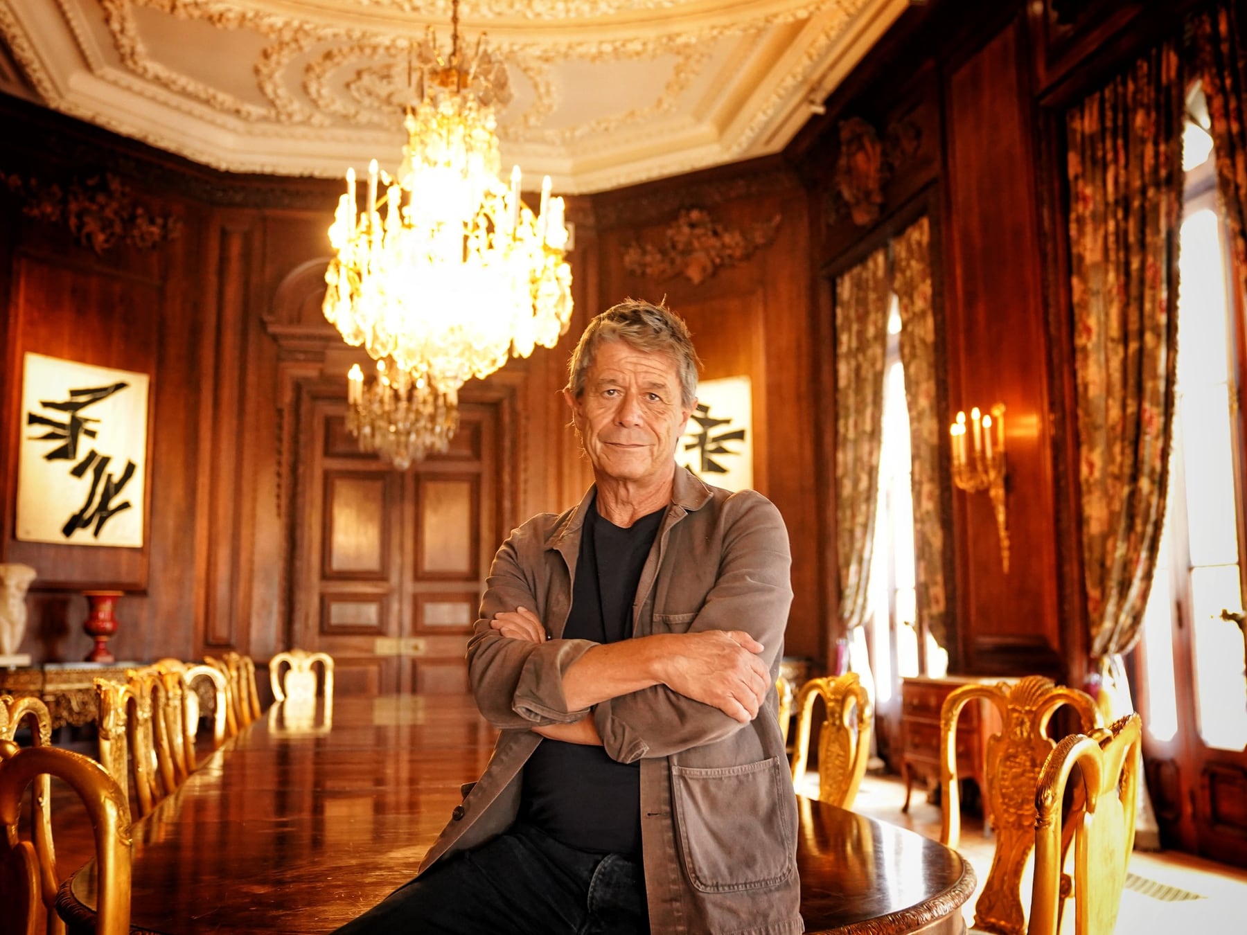 El francés que llenó la Facultad de Derecho: Emmanuel Carrère y sus casi mil lectores en Buenos Aires